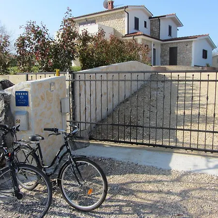 Vila Calypso Vrh (Krk)